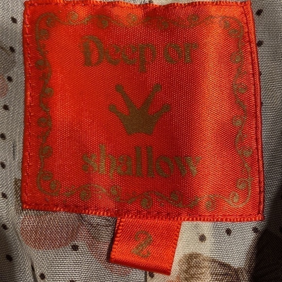 L womens Deep or shallow solid black lined jacket regular size 2 - Picture 3 of 4